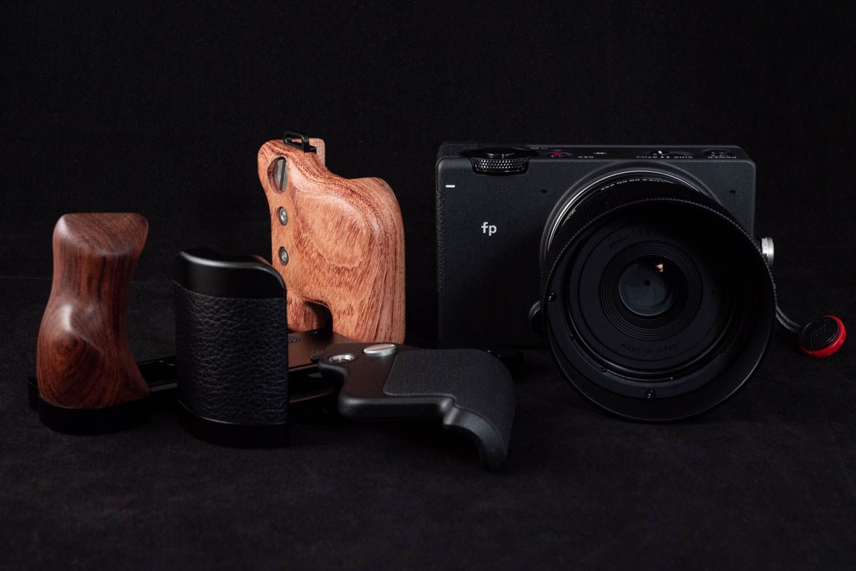 SIGMA fp グリップ沼〜4つも買ってしまったのでレビュー - toshiboo's