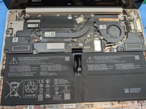 Surface-Laptop-Go2-電池持ちが