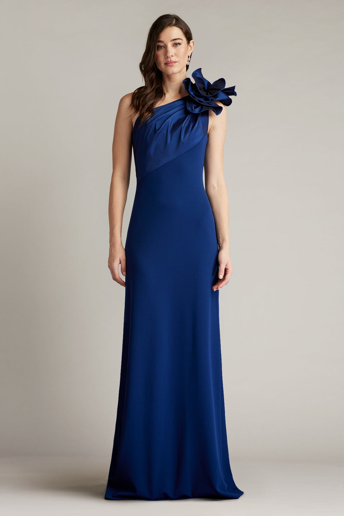Korra One-Shoulder Contrast Gown NAVY | Tadashi Shoji