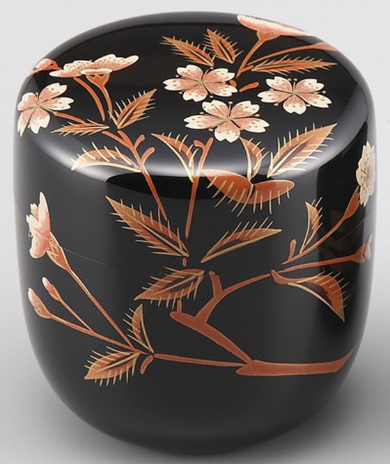 57・2.4棗 山桜蒔絵 198,000円（税込） | 輪島塗の塗師屋 輪島漆器大雅