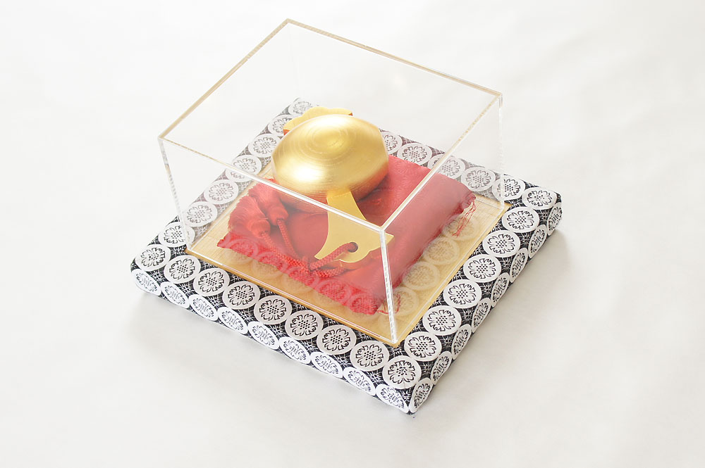 商売繁盛】上品、縁起がよい、目立つ贈り物純金箔製福こづち壱号。商売