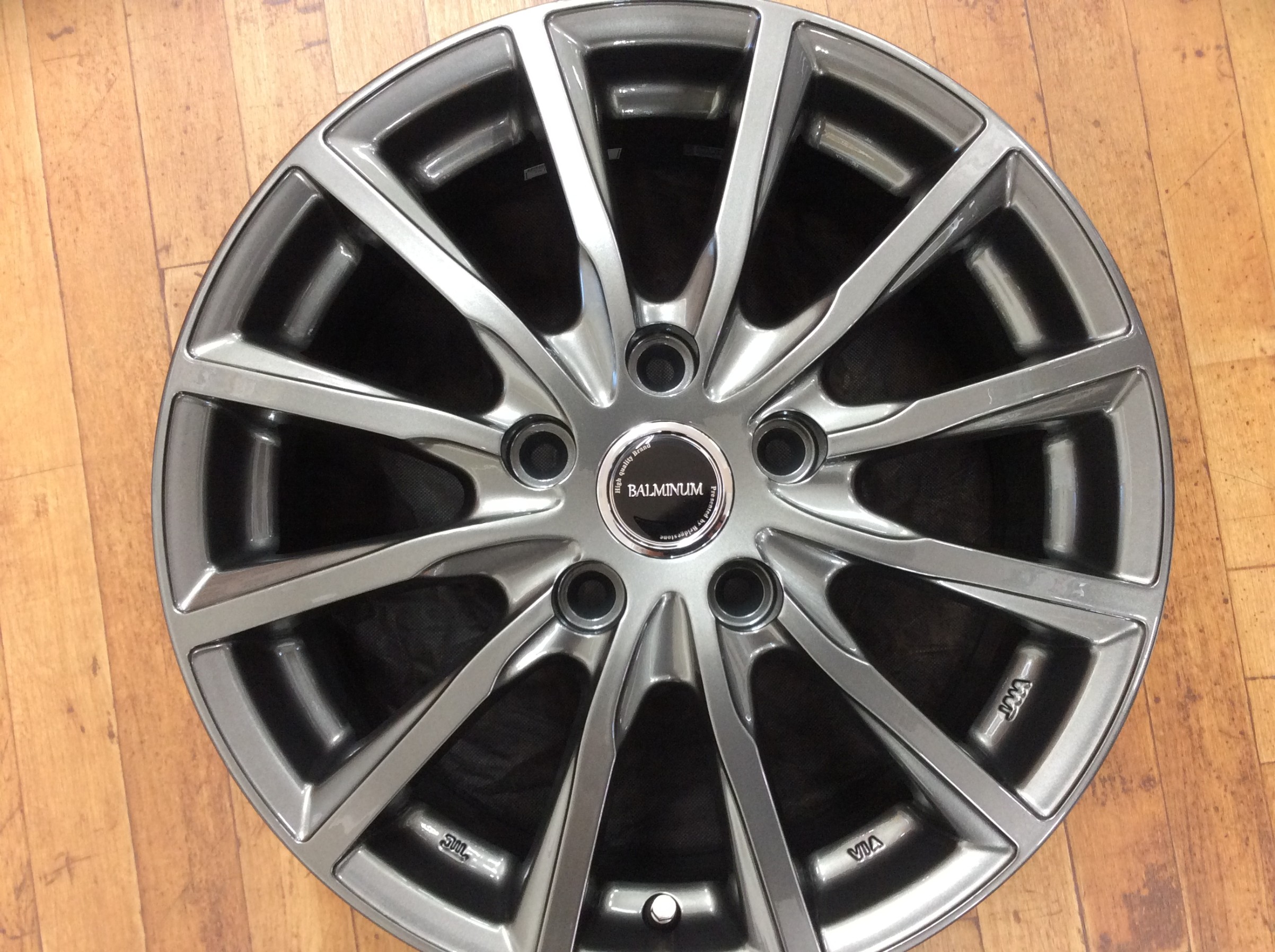 NEWホイール バルミナAR12 | 店舗おススメ情報 | タイヤ館 イエス