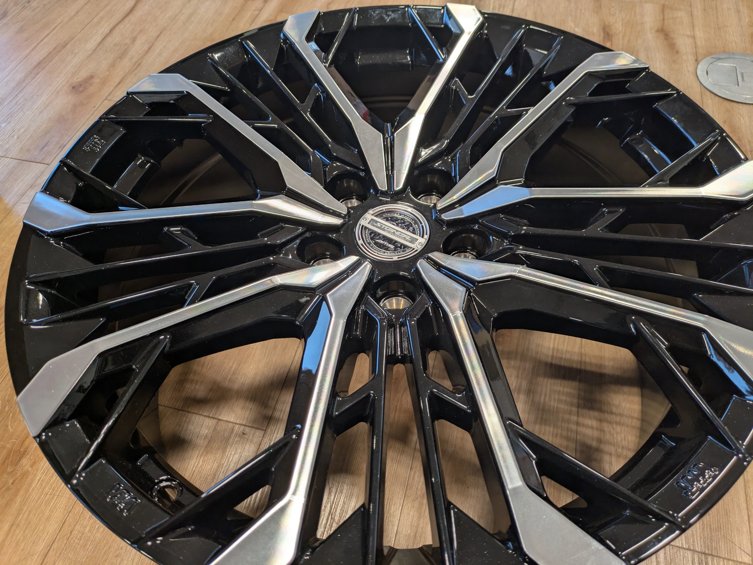 予約承っております！ KYOHOの2025年新作 【﻿STEINER LGX】 | 店舗お