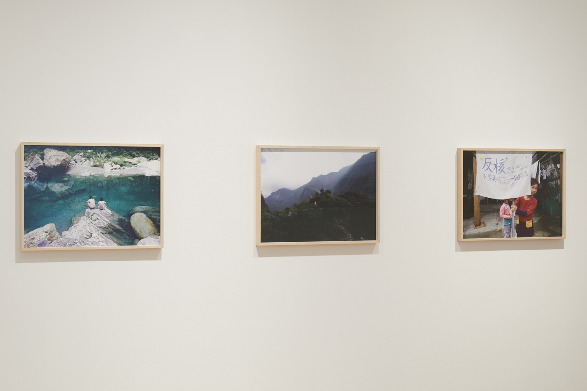 奈良美智 「Sixteen springs and sixteen summers gone—Take your time