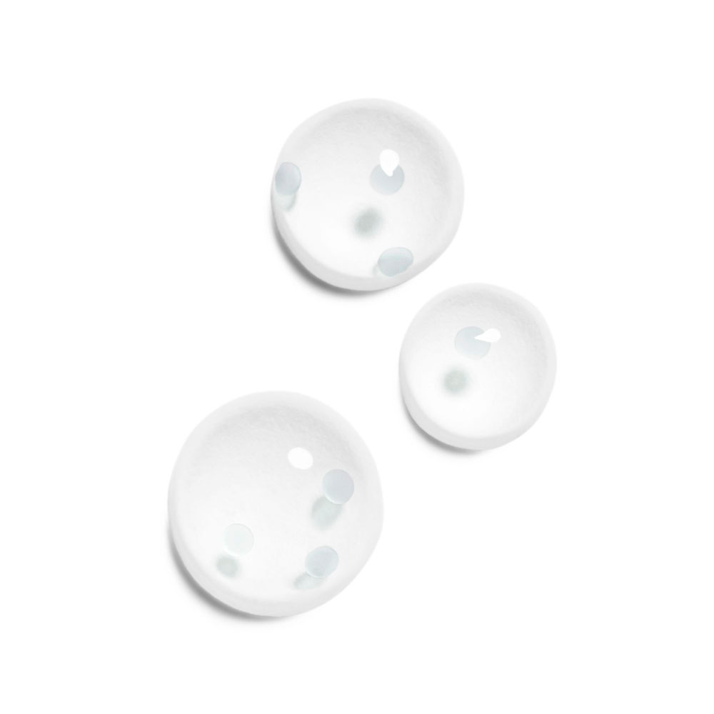 CHANEL イドゥラ ビューティ マイクロ リクィッド エッセンスの通販