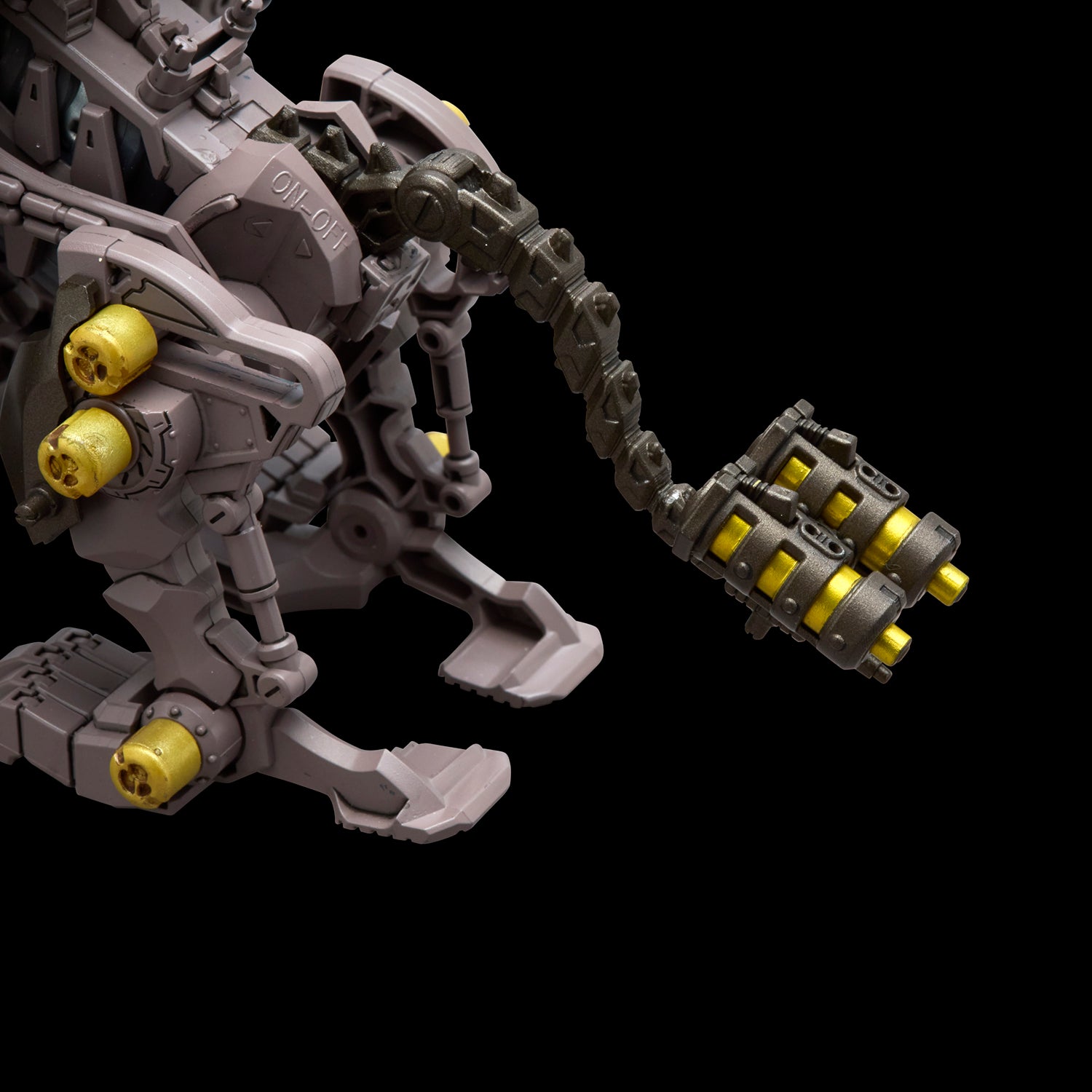 TRANSFORMERS × MONSTER HUNTER「ナックルコング斉天」｜SYNERGENEX