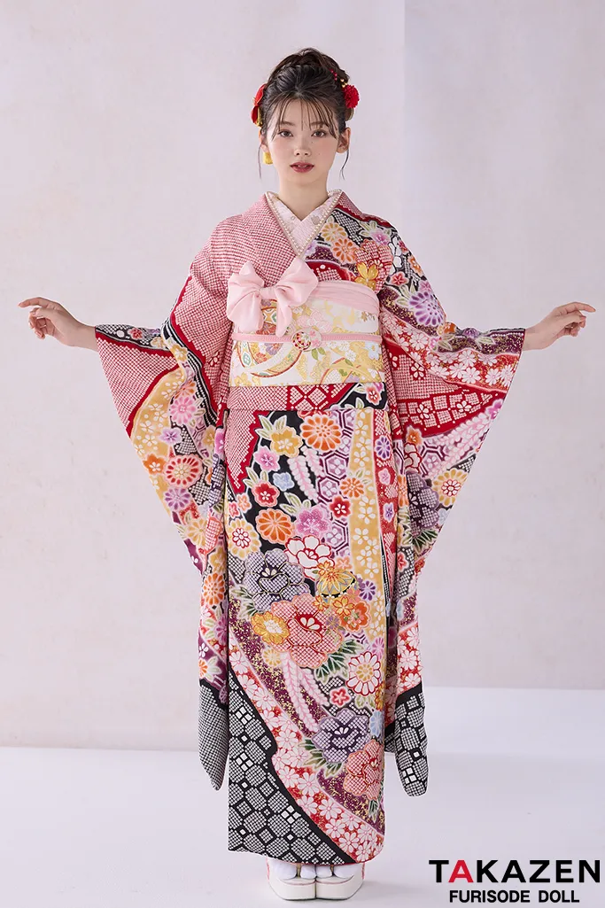 正統派古典 赤/黒 絞り風/毬柄 人気 はんなり 可愛い 高級振袖 金駒繍