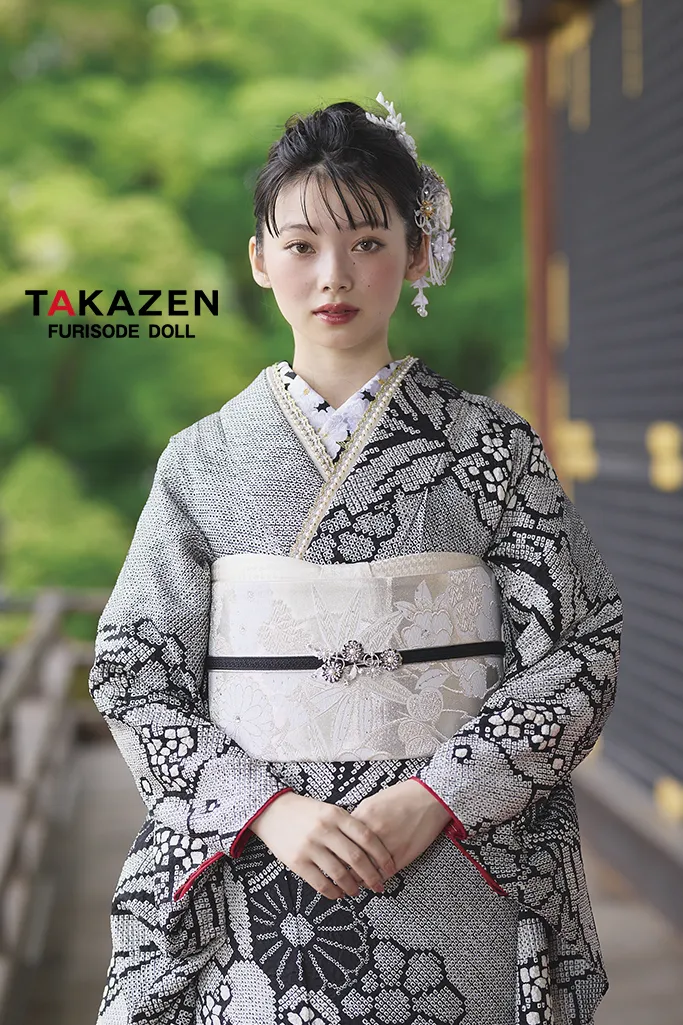 プレミアム古典 逸品本疋田総絞り 黒 高級振袖 大人っぽい 人とかぶら