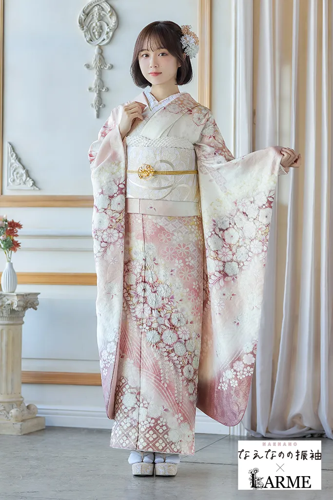 なえなのの振袖×LARME ピンク 辻が花/藤 正統派古典 かわいい 綺麗系