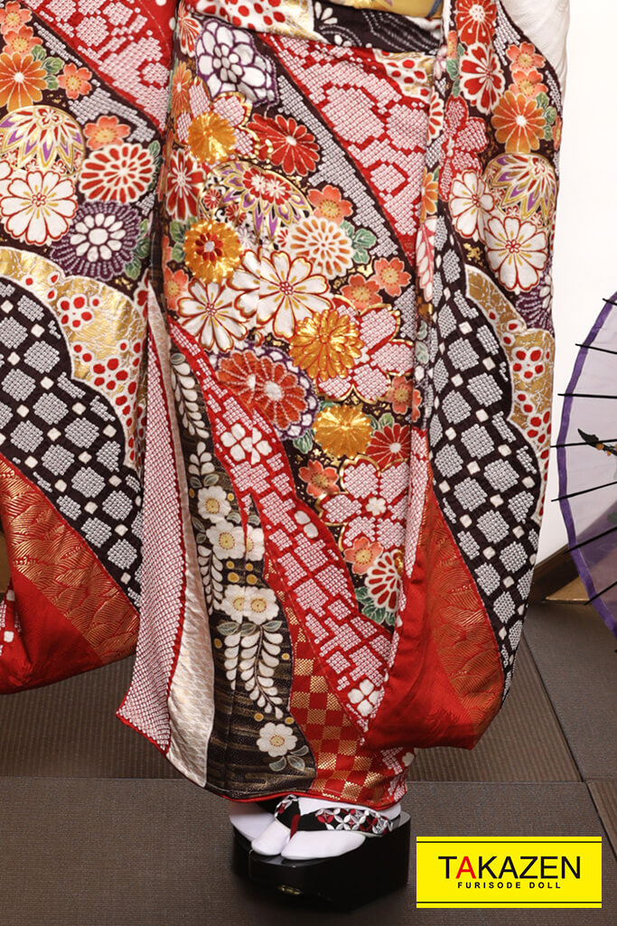 プレミアム古典 白/赤/黒 絞り/花柄 華やか 高級振袖 上品古典振袖 金