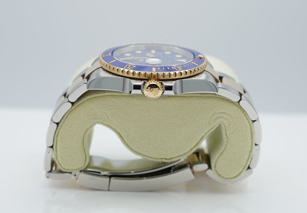 Rolex 116613LB SUBMARINER 2 TONE SMURF FLAT BLUE DIAL COMPLETE SET