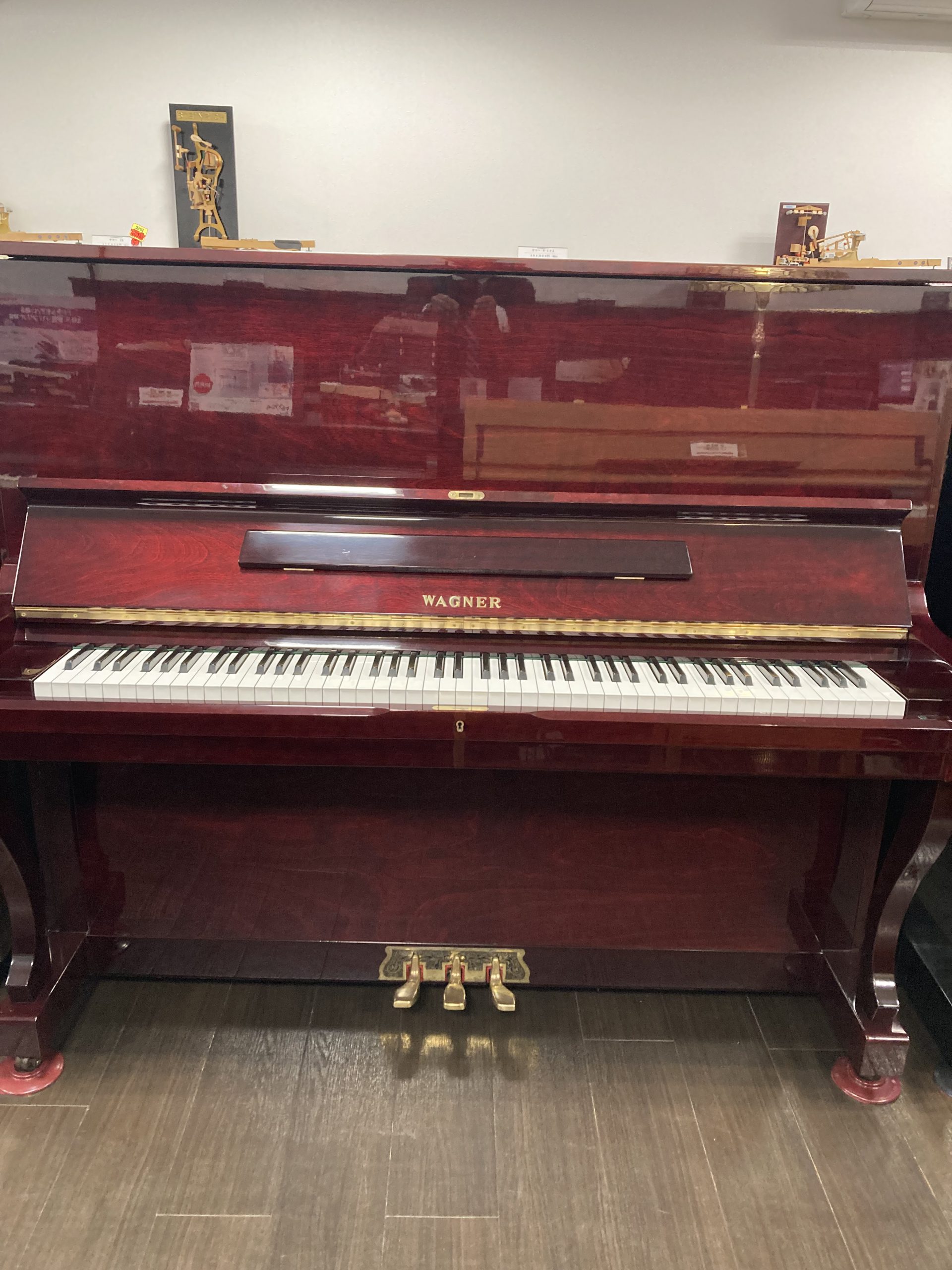 ワグナー W3 - 株式会社 玉田ピアノ商会