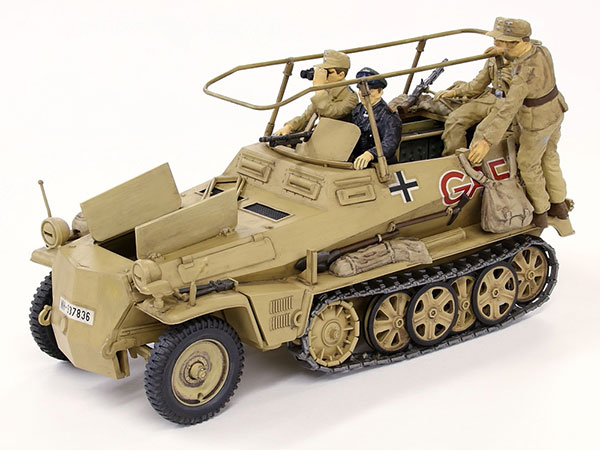 タミヤ 1/35 ミリタリーミニチュアシリーズ ドイツ Sd.kfz.250/3 無線
