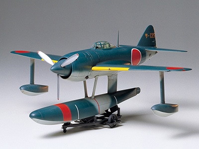 タミヤ 1/48 傑作機シリーズ 川西 水上戦闘機 強風11型 | タミヤ
