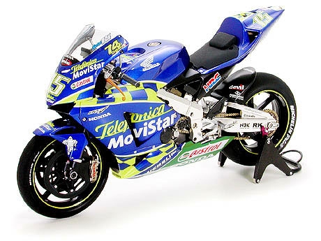 Telefonica Movistar Honda Rc211V'03 / Tamiya USA