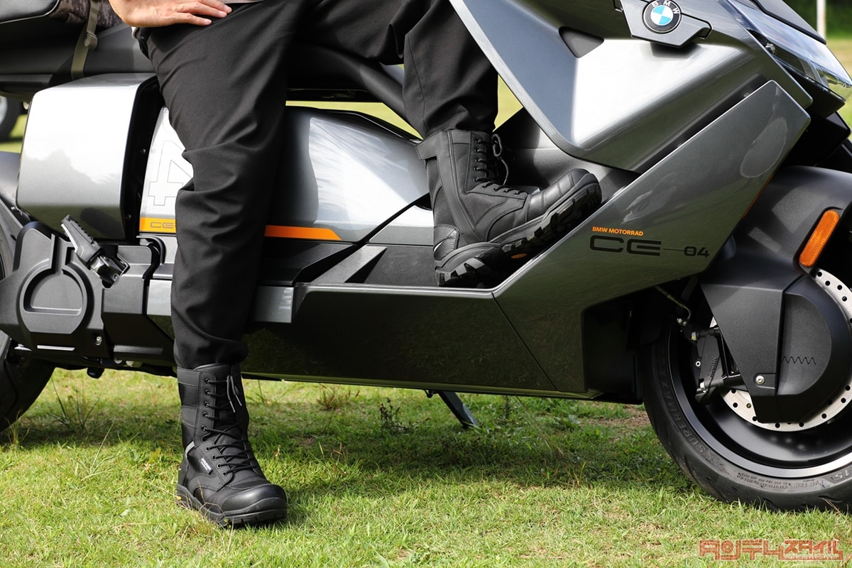 ファッション性と機能性を両立させてオールラウンダーで活躍する防水