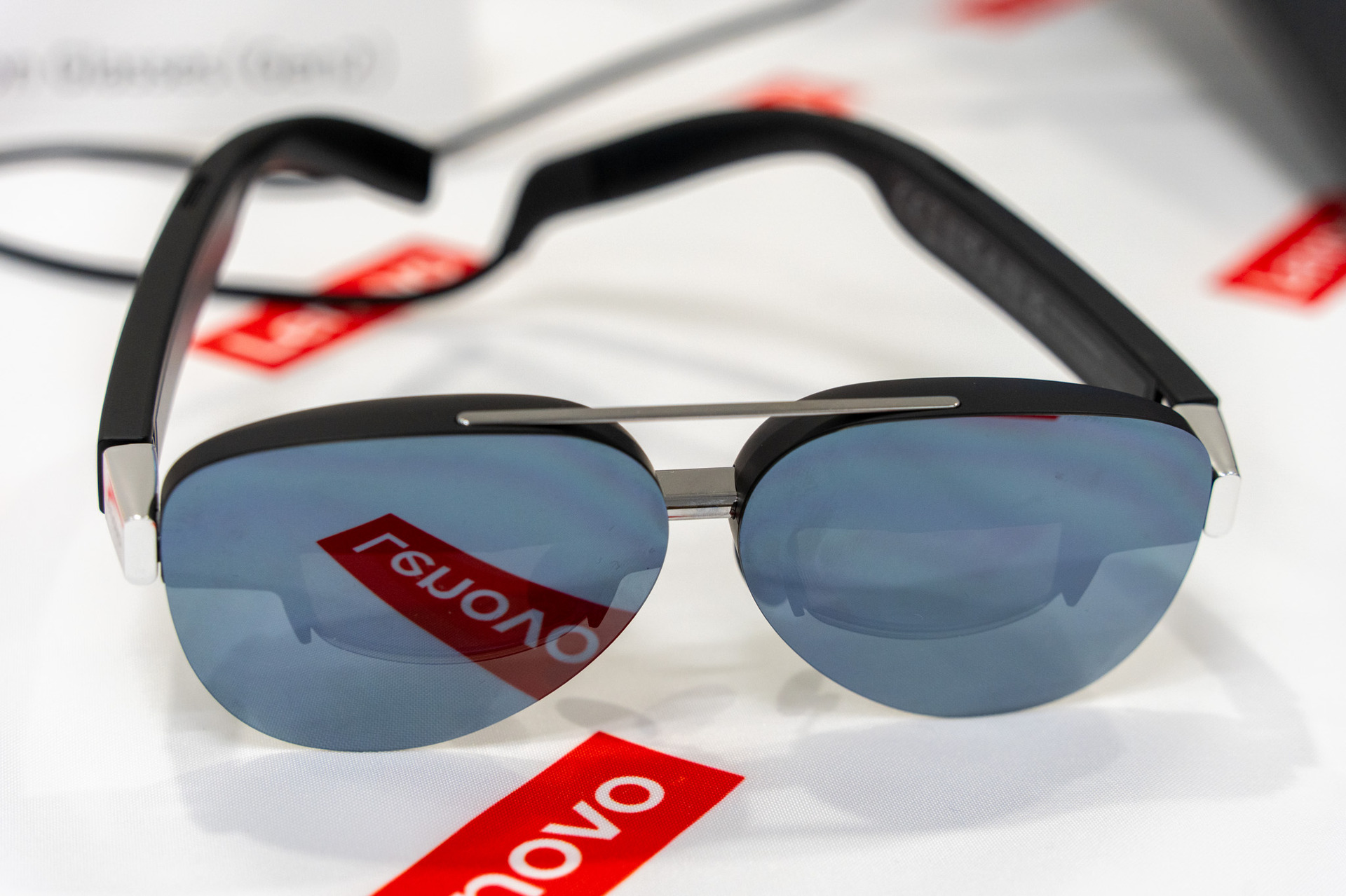 レノボ、65gのスマートグラス「Legion Glasses Gen2」とAIタブレット×2