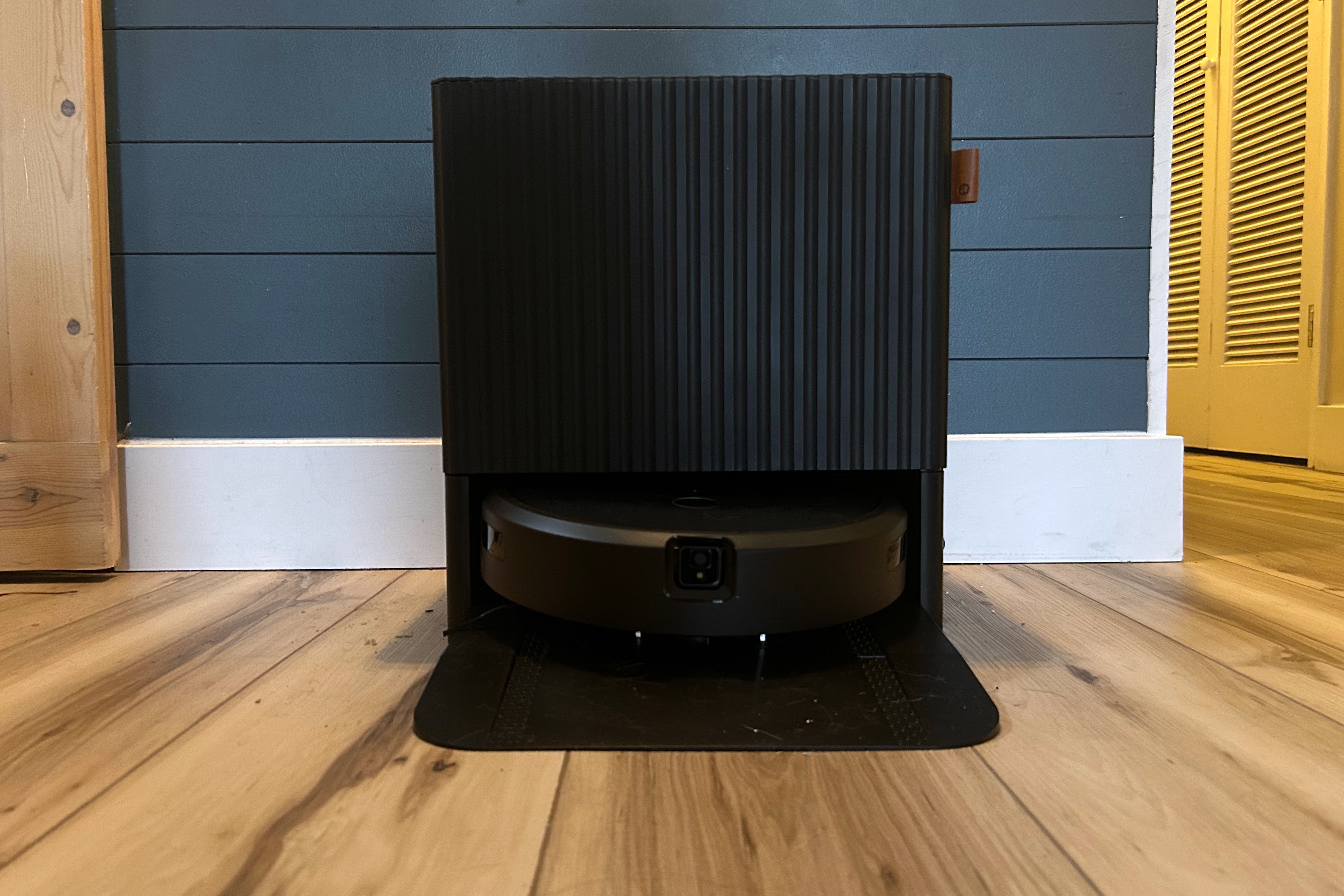 iRobot Roomba Combo 10 Max+ AutoWash dock review | TechHive