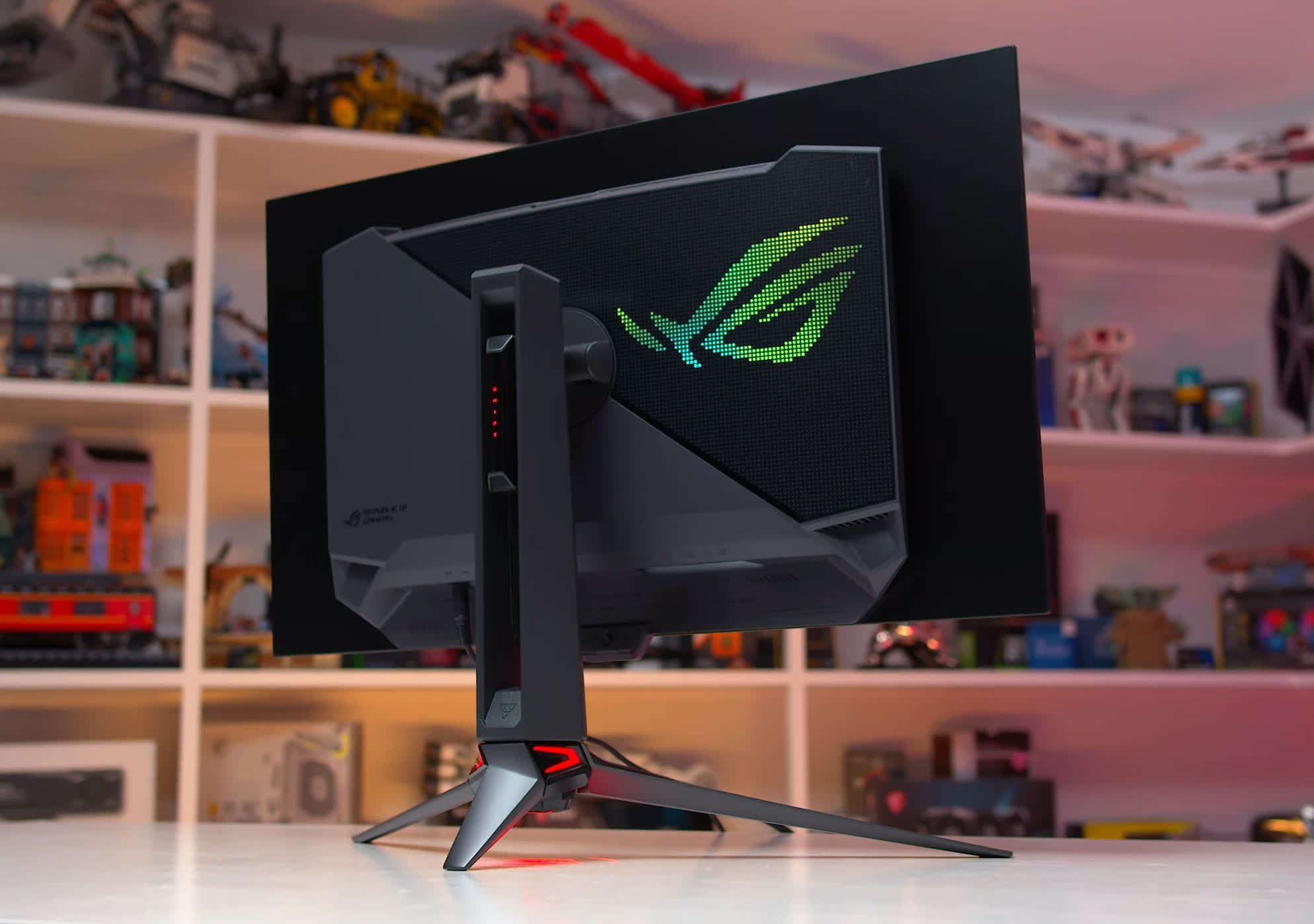 Asus ROG Swift OLED PG32UCDP 32