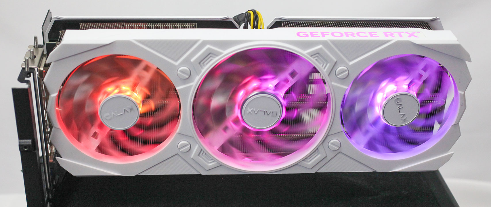 Galax GeForce RTX 4070 EX Gamer White Review - Pictures & Teardown