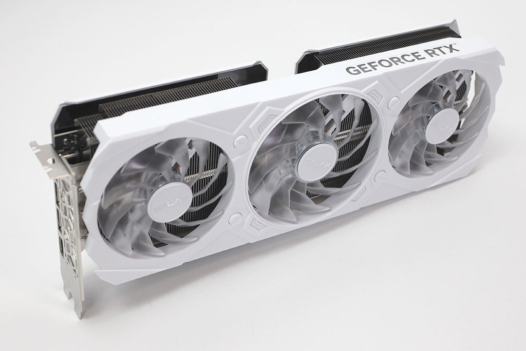 Galax GeForce RTX 4070 EX Gamer White Review - Pictures & Teardown
