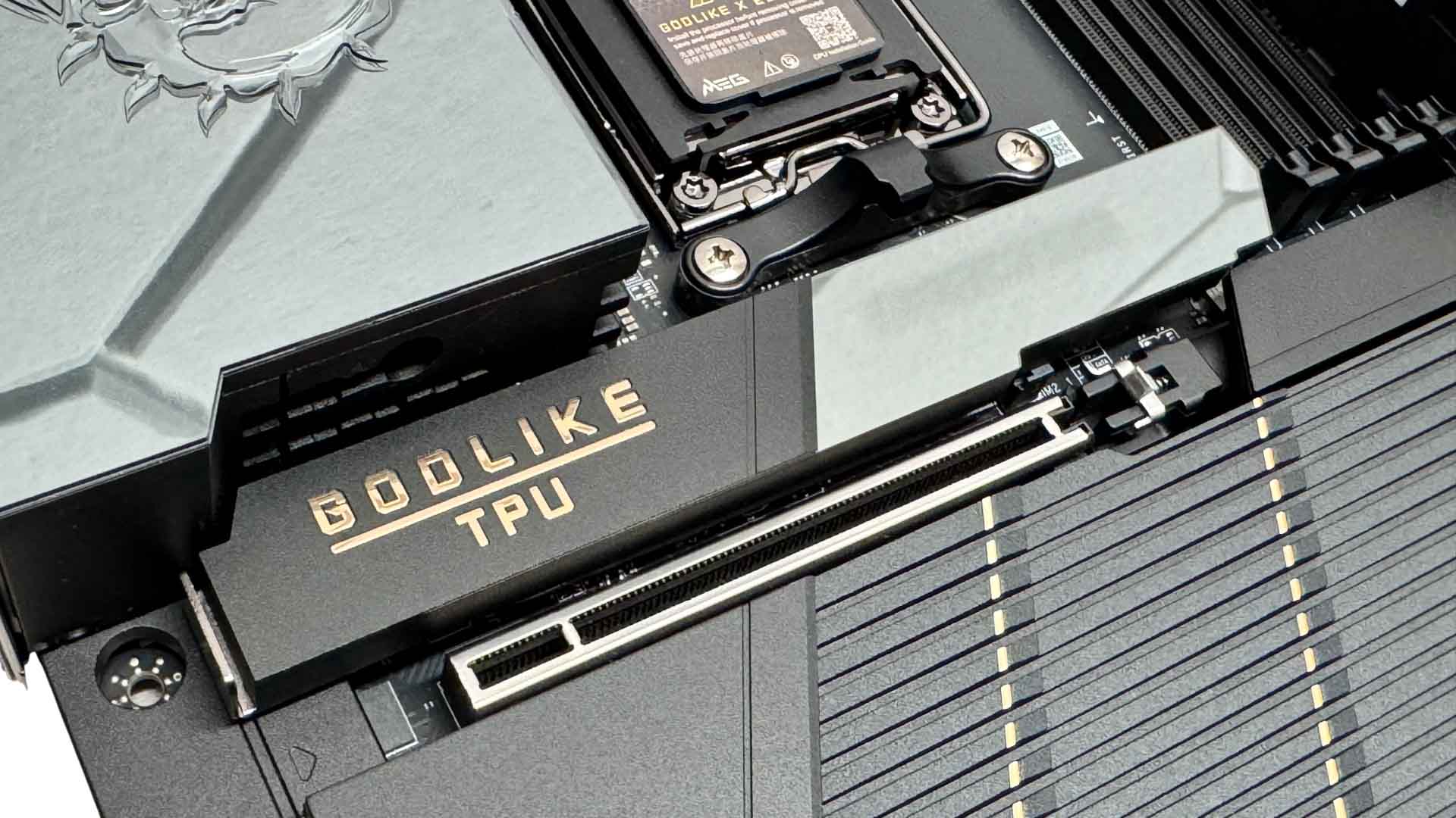 MSI MEG X870E Godlike X Edition Review - Board Layout | TechPowerUp