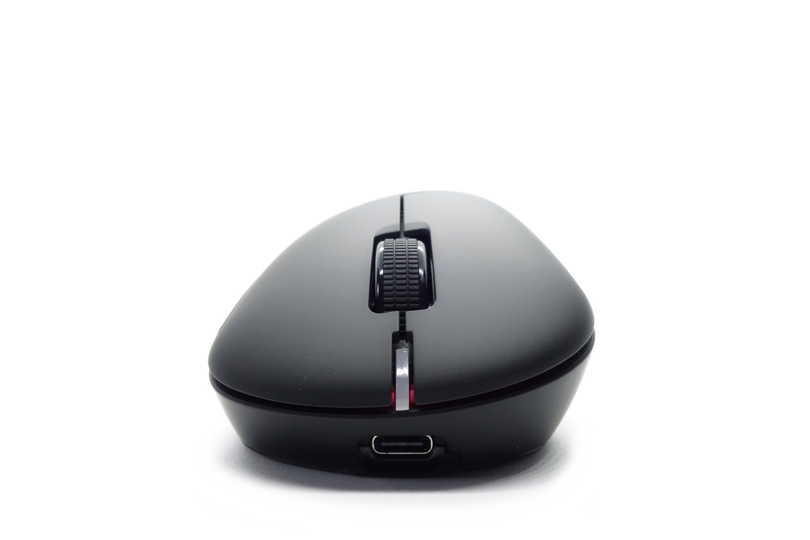 Pulsar ZywOo The Chosen Mouse Review - Shape & Dimensions