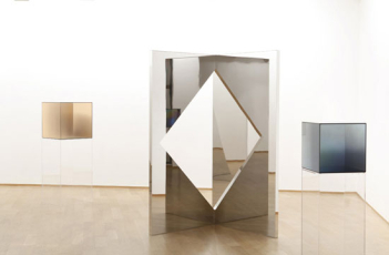 Jeppe Hein & Larry Bell | TEMPLON