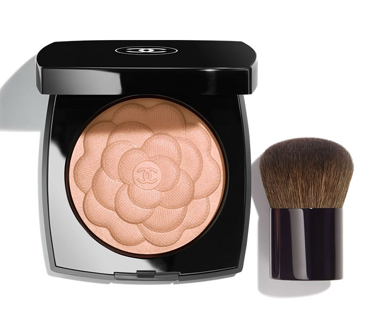 Chanel Reve de Camelia Highlighter for Spring 2022