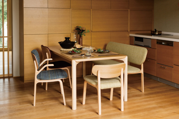 製品情報｜天童木工