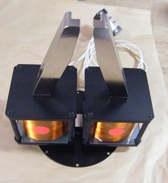 卓上型電磁石 | 株式会社テスラ