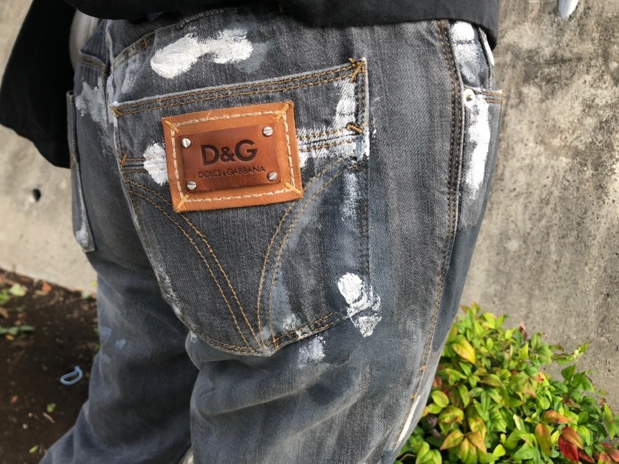 DOLCE&GABBANA / ドルチェ＆ガッバーナからペイントデニムパンツをご