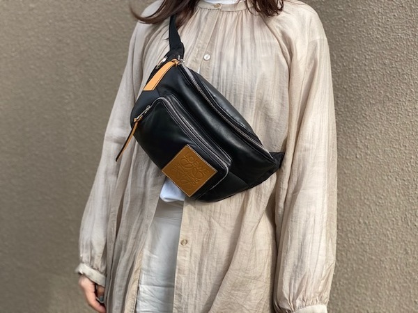 買取強化ブランド【LOEWE/ロエベ】パフィーバムバッグの入荷。[2021.03