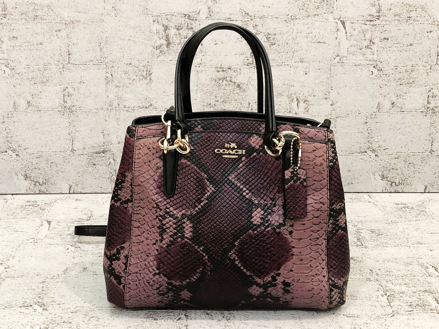 COACH(コーチ) パイソン柄ショルダーバッグのご紹介です！[2019.06.22
