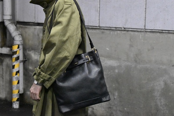5525gallery × PORTER』よりレザーショルダーバッグを入荷致しました