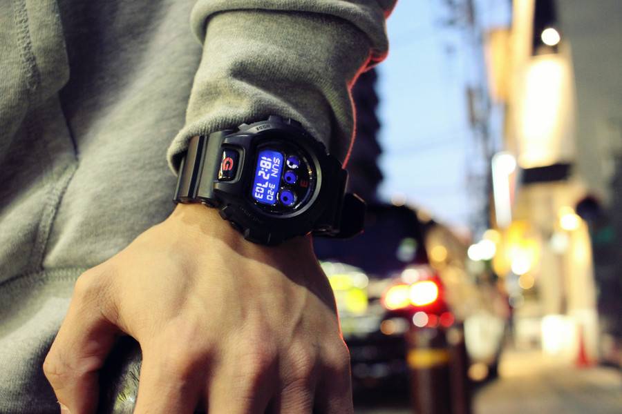 EMINEMコラボ・G-SHOCK 30周年記念モデル[2016.03.20発行