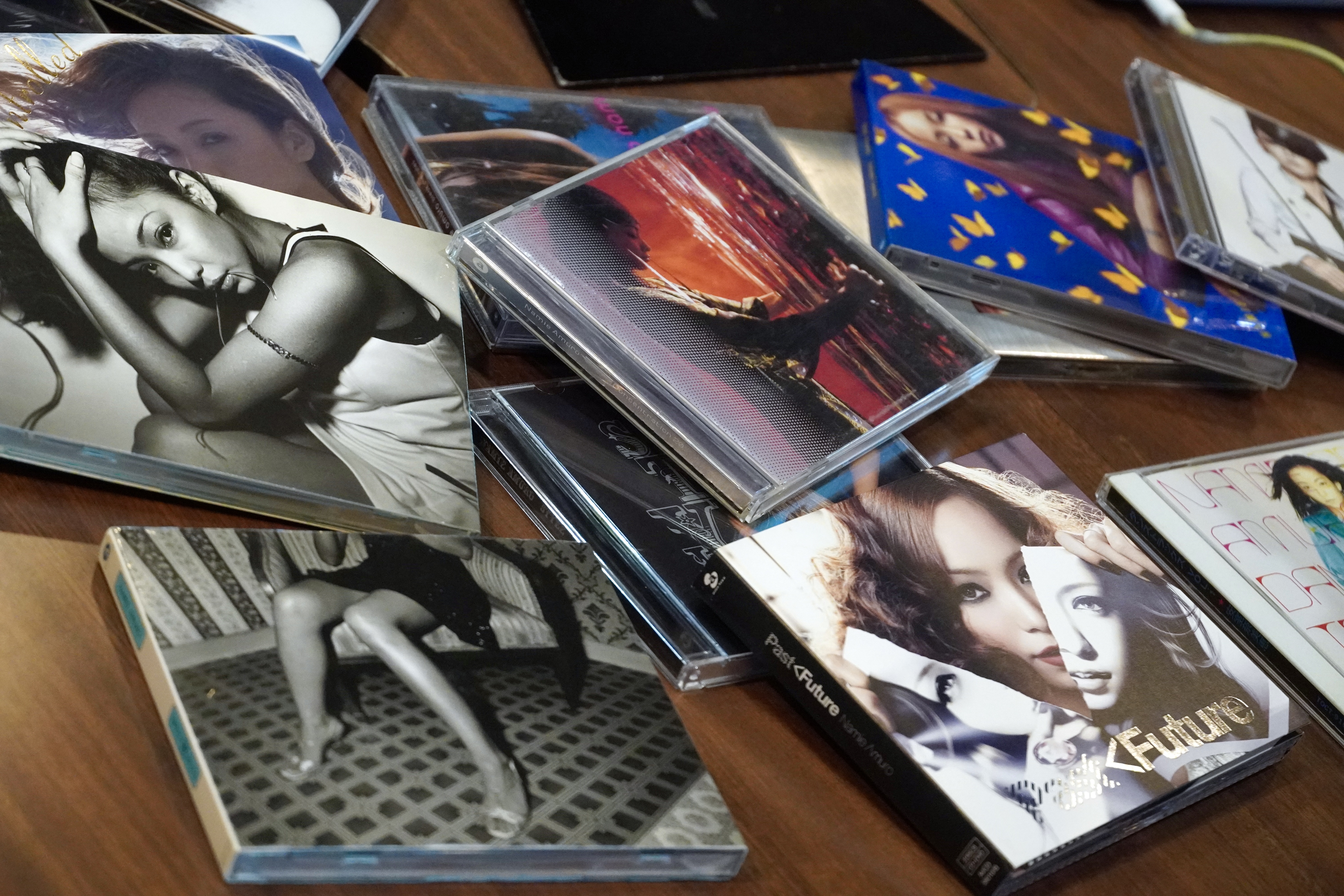 会議テーマ「安室奈美恵 案件〜ここが好きです！〜」 - Skyrocket