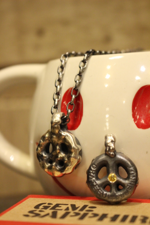 BO'S GLAD RAGS(ボーズグラッドラグス) “Glazed Peace” GRATEFUL