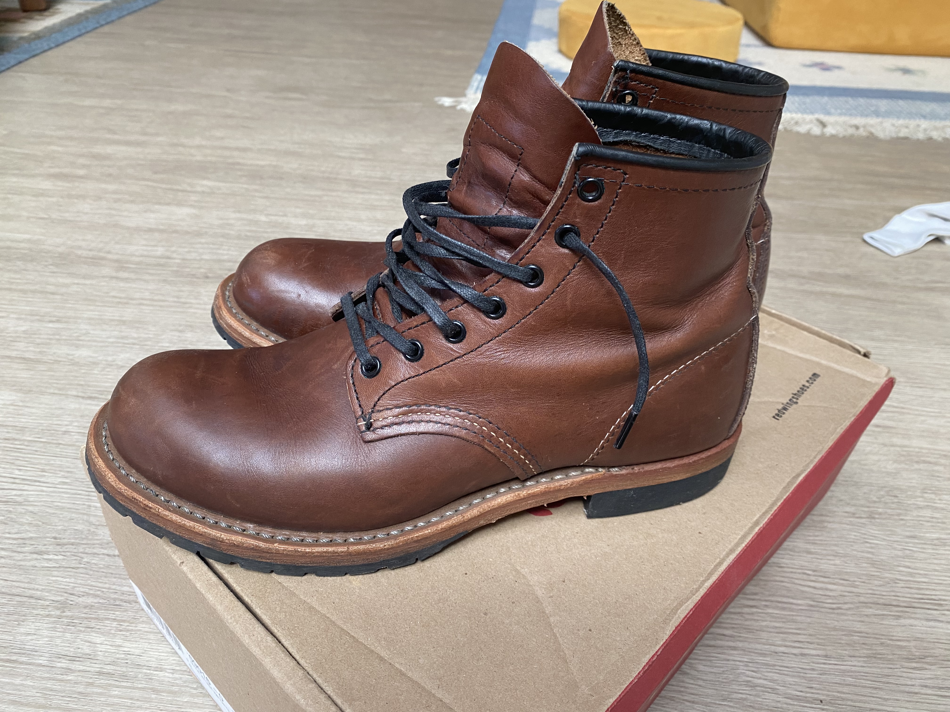 Red Wing 9016 Beckman US 7. Rare as now discontinued. | The Fedora