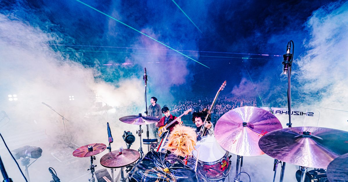 配信ライブ『King Gnu Live Tour 2021 AW』ファイナル公演のスポット