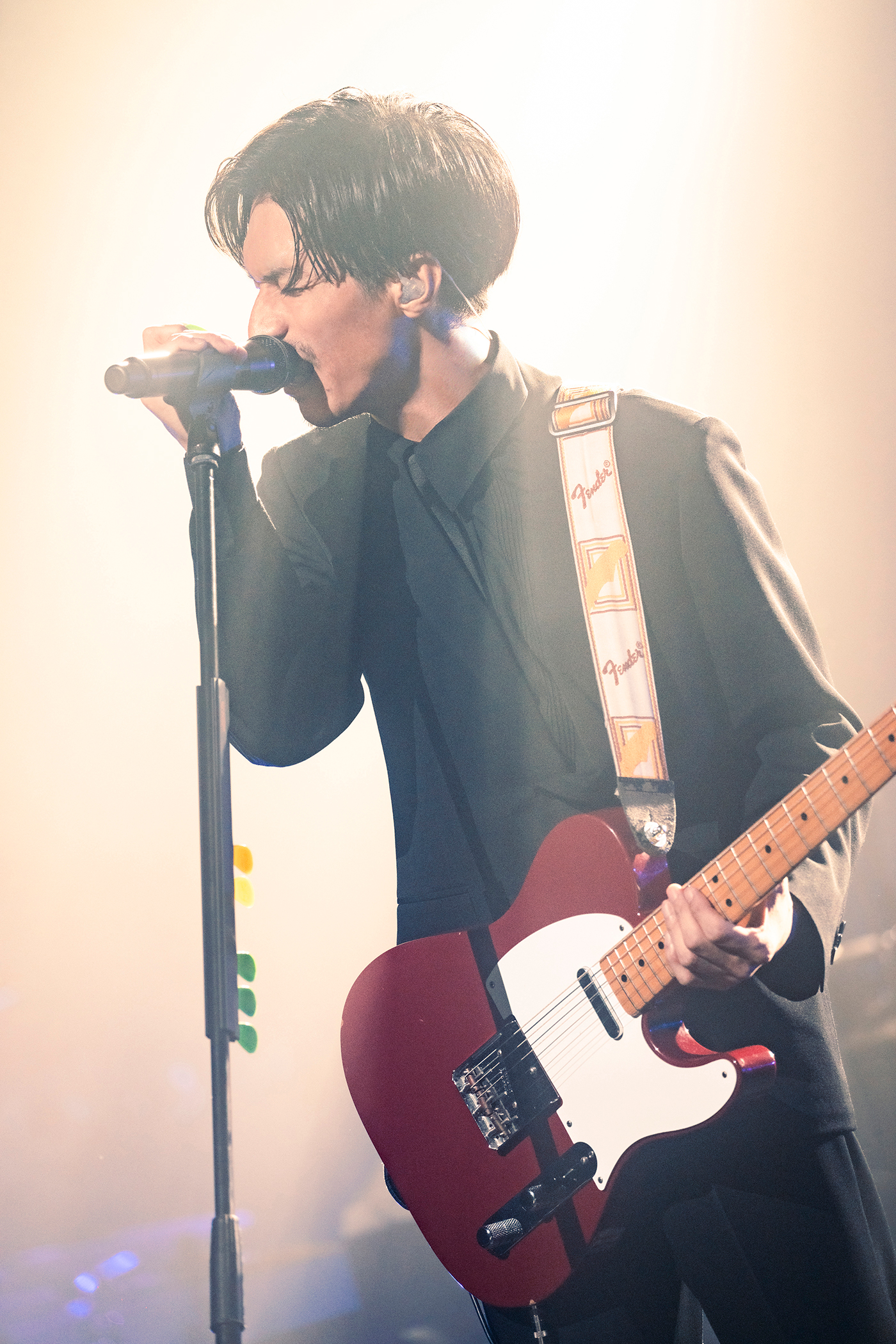 ライブレポート】錦戸亮全国ホールツアー『歌葬』が開幕！「長生きしろ