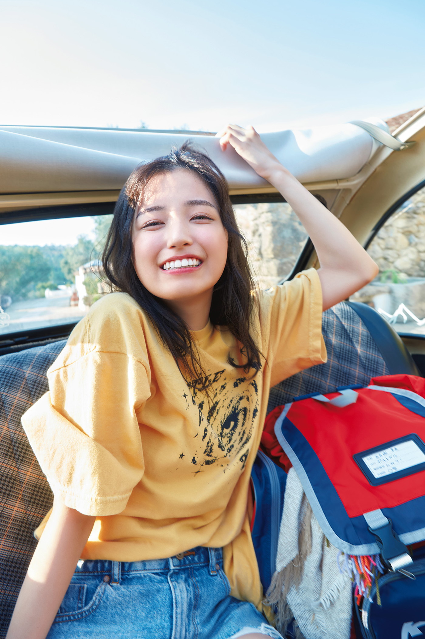 乃木坂46五百城茉央1st写真集『未来の作り方』より透け感のあるナイト