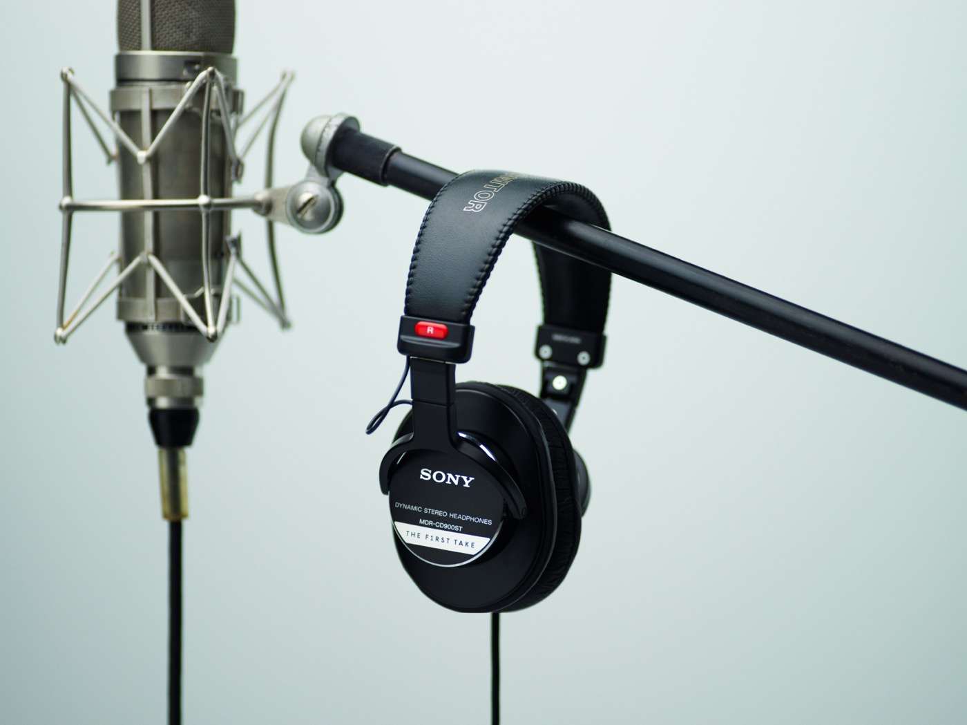 THE FIRST TAKE』×モニターヘッドホンMDR-CD900STがコラボ！NEW ERAの