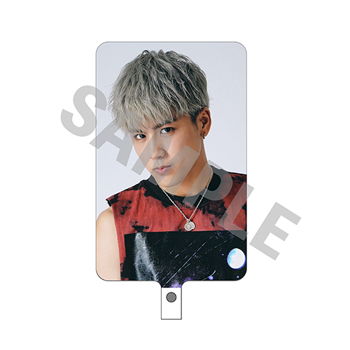 デビュー・シングル『Jettin'』、グッズ付きパッケージ アクリル