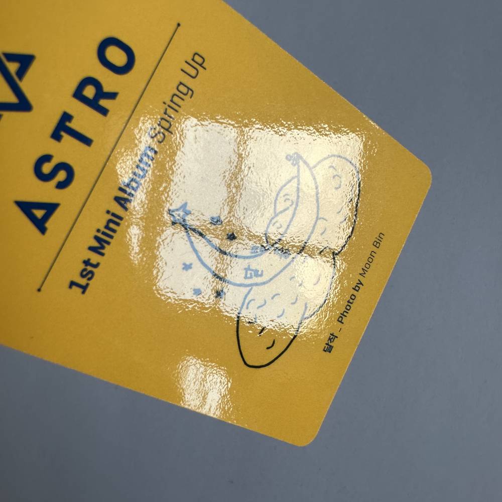 ASTRO SIGNED 1ST MINI ALBUM 'SPRING UP'