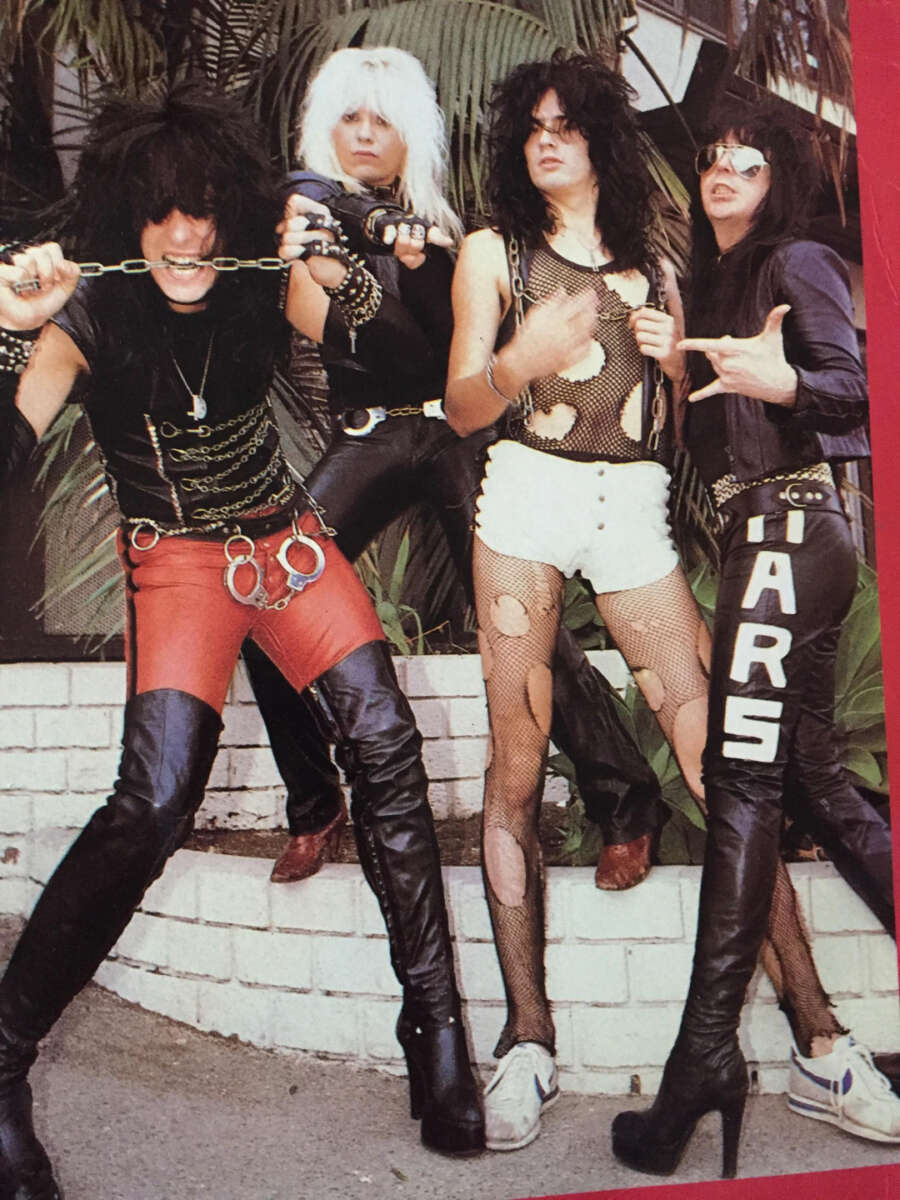 20 Rare Photos of Mötley Crüe From the Past