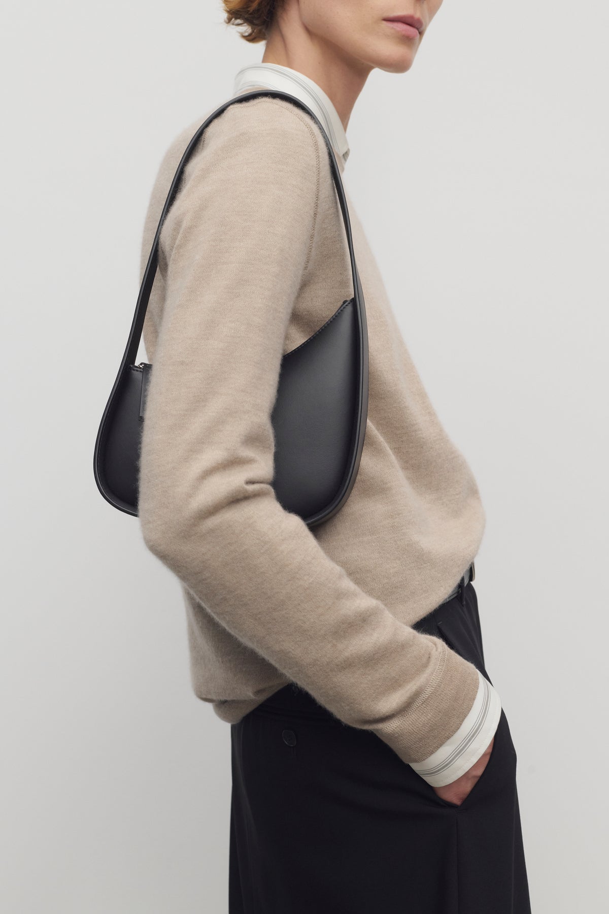 Half Moon バッグ レザー ブラック – The Row