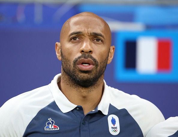 延長戦を制した開催国フランス 指揮官アンリは決勝のスペイン戦に向け