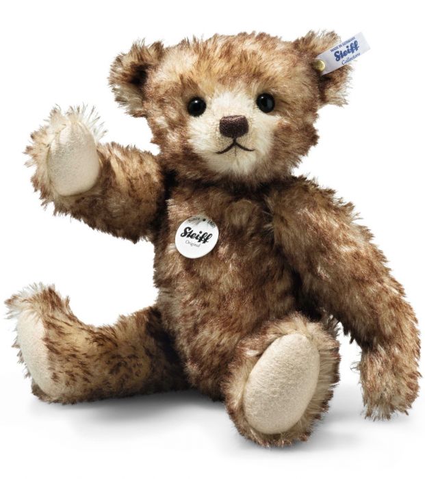 Classic Teddy Bear EAN 000386 by Steiff of Germany 62631