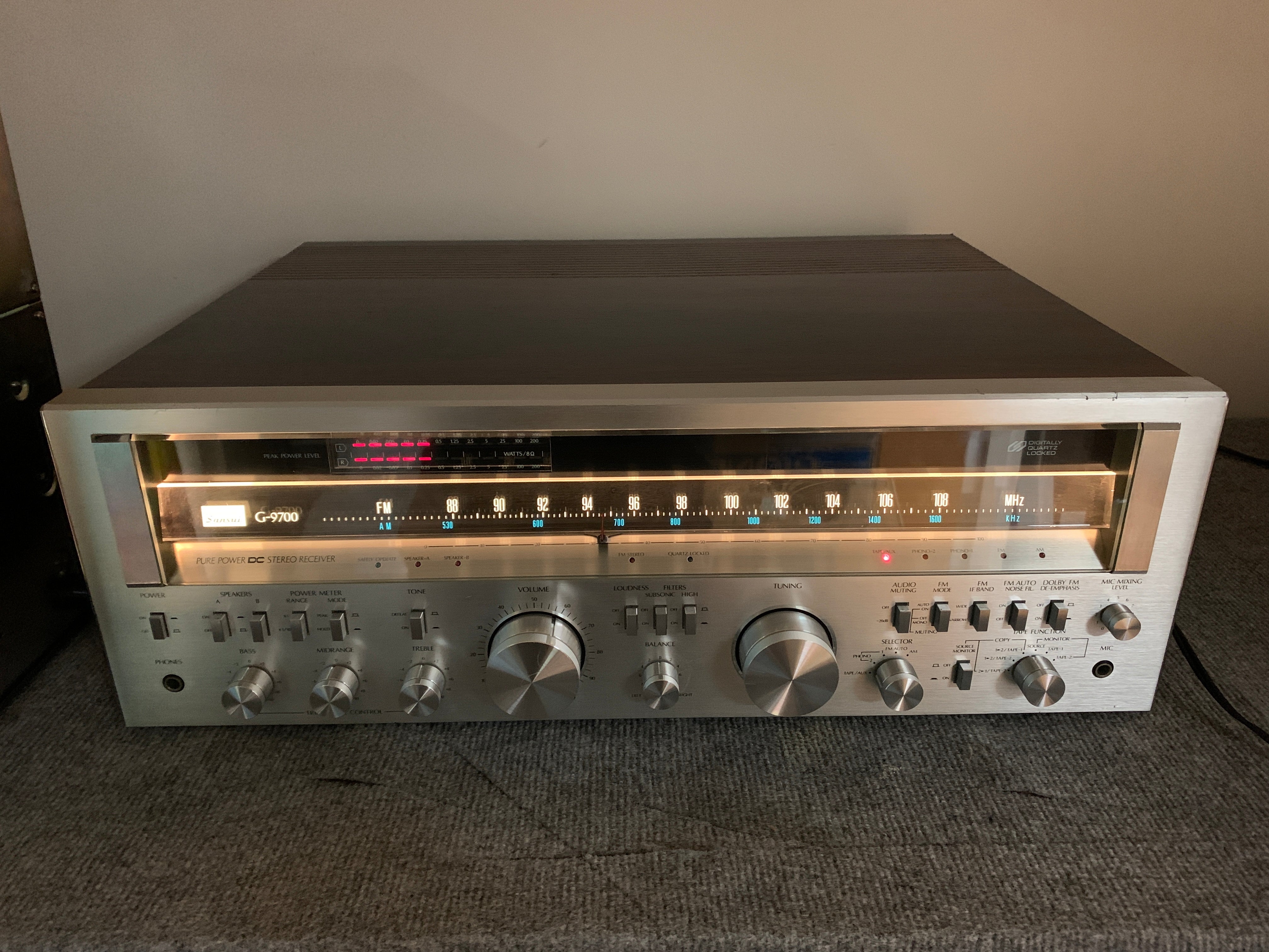 Sansui G9700 Monster Stereo Receiver * 200W Channel * 1979 – The